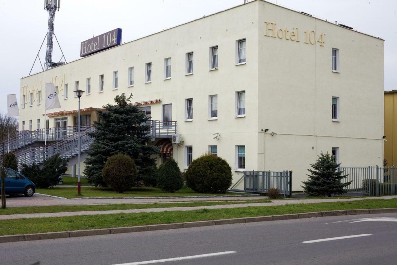 Hotel 104 Stargard Szczecinski Luaran gambar